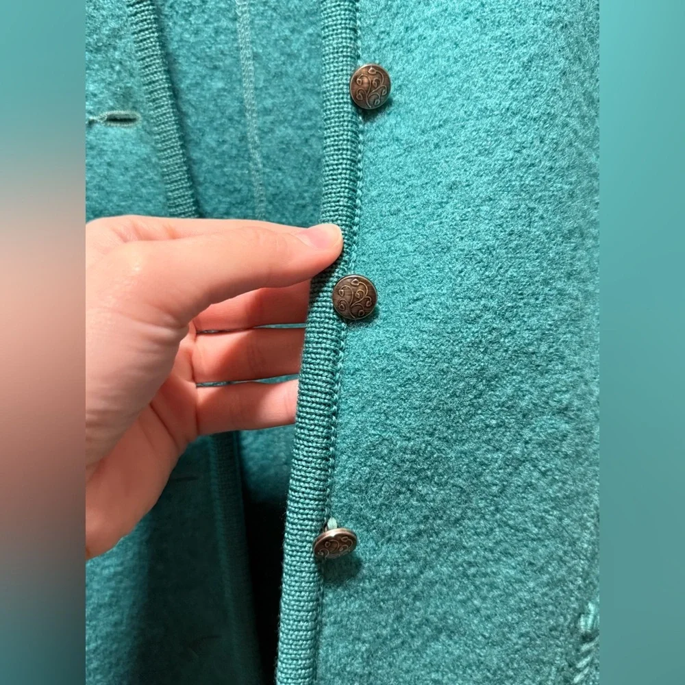 Geiger Wool Blazer​ - Picture 3 of 7